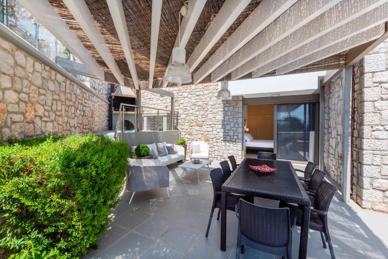 Villa Costamare - Enjoy Lazy Days On The Private Pool-Jacuzzi Pefki  Экстерьер фото