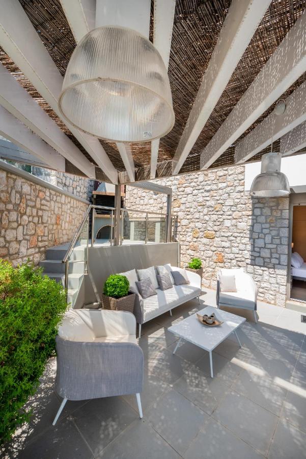 Villa Costamare - Enjoy Lazy Days On The Private Pool-Jacuzzi Pefki  Экстерьер фото