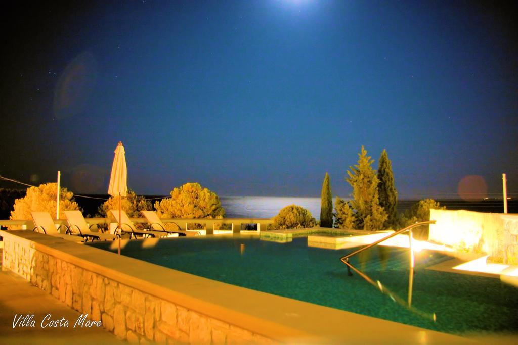 Villa Costamare - Enjoy Lazy Days On The Private Pool-Jacuzzi Pefki  Номер фото